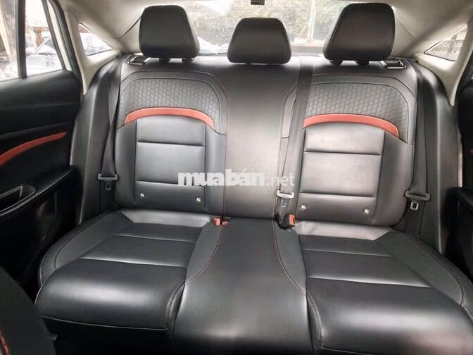 MG MG 5 Lux 2024 Trắng 60.483 km
