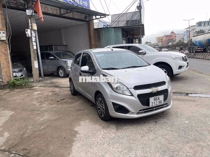Chevrolet Spark 2017 Số sàn Bạc