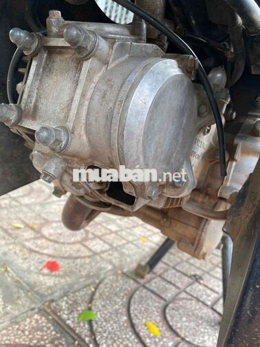 Suzuki Revo 110cc Đen có giao lưu xe
