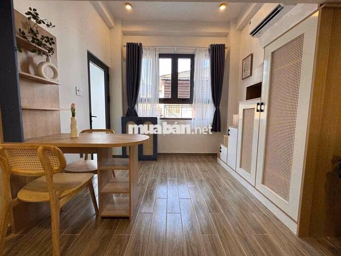 DUPLEX CỬA SỔ TRỜI CAO CẤP GẦN NGÃ TƯ PHÚ NHUẬN CV HOÀNG VĂN THỤ
