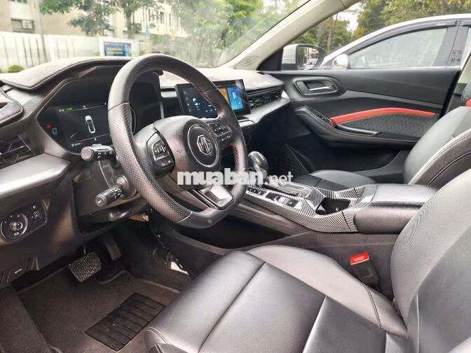 MG MG 5 Lux 2024 Trắng 60.483 km