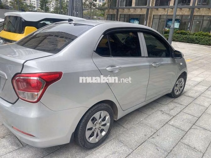 Hyundai Grand i10 2016 Số sàn Bạc
