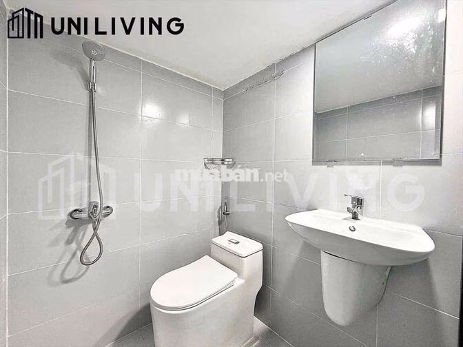 NGAY VĂN LANG CƠ SỞ 3 ,ĐẠI HỌC CÔNG NGHIỆP PHÒNG GÁC Ở ĐƯỢC 3-4 BẠN