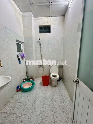 Cho thuê phòng trong nhà 3 tầng, Hiệp Bình Phước – 5 triệu/tháng