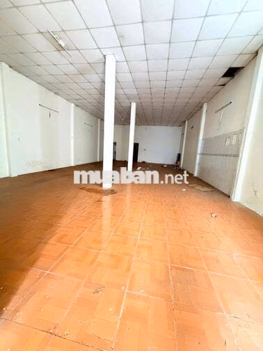 cho thuê xưởng rộng phù hợp may mặc nền gạch men điện 3 pha hẻm xe tải