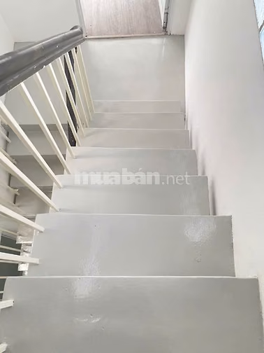 Mặt bằng kd Mặt tiền 3/2 P9Q10 nhà đẹp kd được liền, gần cầu vượt 3/2