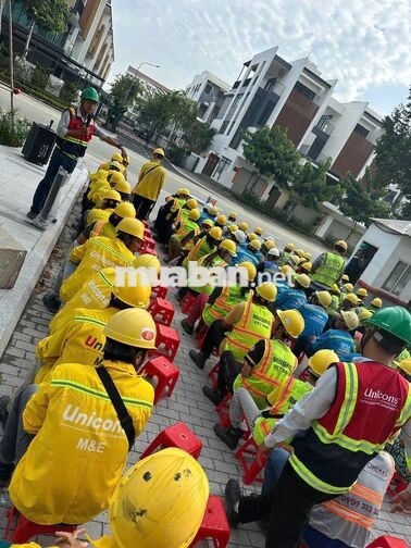 Tuyển nhân viên vệ sinh công nghiệp tại Hưng Yên