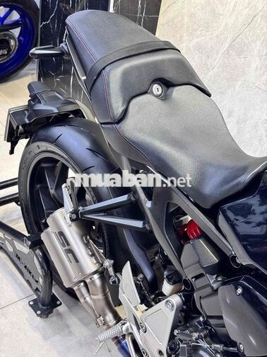 Honda CB1000 Neo Sport Đen