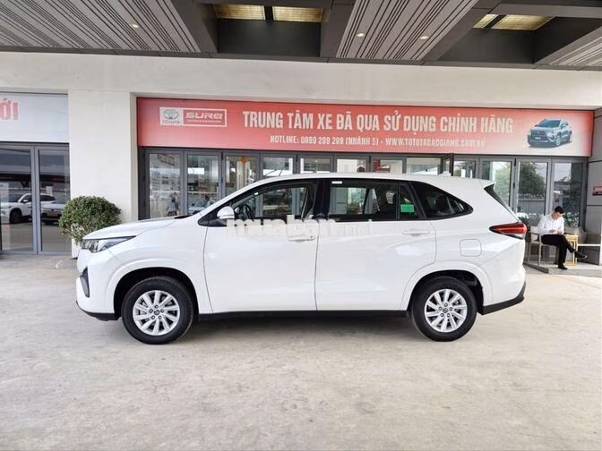 Toyota Innova Cross 2.0G CVT 2026 - 702 Triệu