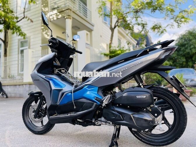 Honda Air Blade Bạc, Xanh 125 máy zin xe đẹp