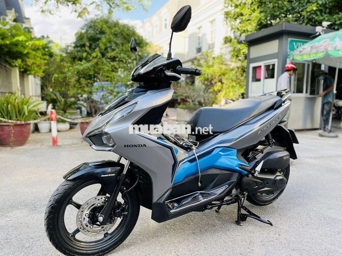 Honda Air Blade Bạc, Xanh 125 máy zin xe đẹp