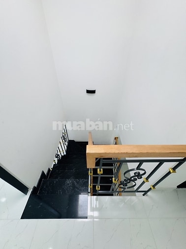 Chủ gữi 3.99 tỷ nhà hương lộ hai 