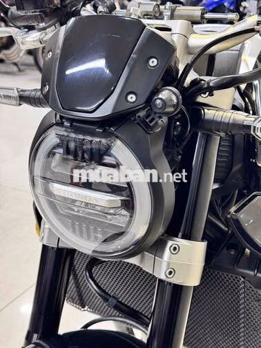 Honda CB1000 Neo Sport Đen