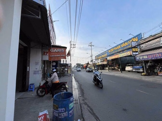NHÀ MT PHAN VĂN HỚN DIỆN TÍCH RỘNG GIÁ TỐT