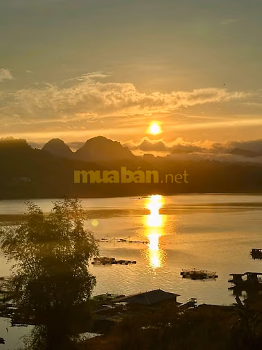 Bán khu nghỉ dưỡng view Hồ Hoà Bình