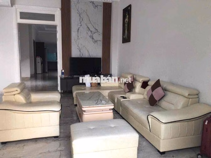 Biệt Thự Thành Phố Mới , gần eaon. 320m2 1 trệt 1 Lầu full nội thất