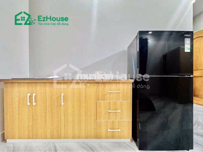 STUDIO CỬA SỔ TRỜI SIÊU RỘNG, THOÁNG MÁT, NGAY HƯƠNG LỘ2 GẦN BV BTÂN