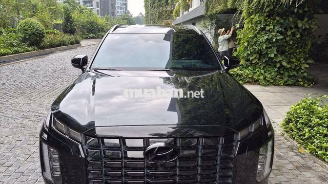 Hyundai Palisade 2024, 6 chỗ màu Đen