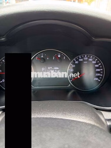 Kia Rondo 2017 Bạc Tự động