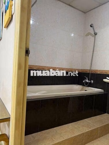 PHÒNG 40M2, 3 NGƯỜI Ở, CÓ BAN CÔNG, Bình thạnh 