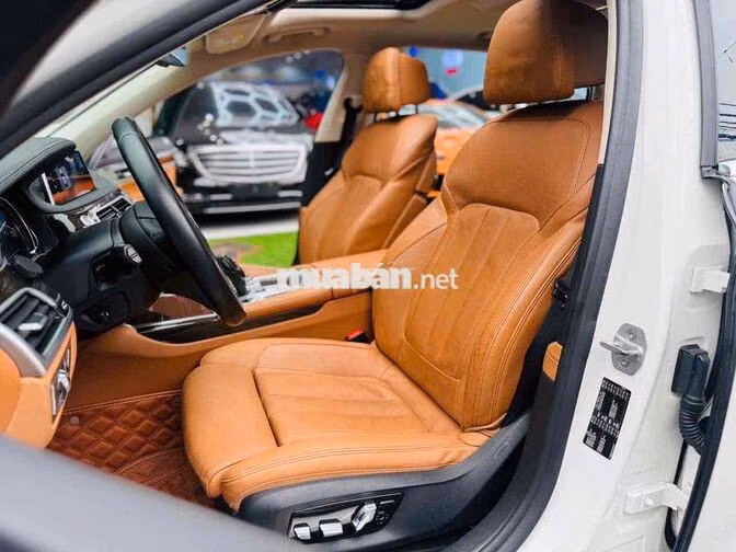 BMW 730Li 2018 Trắng Tự động 8 cấp