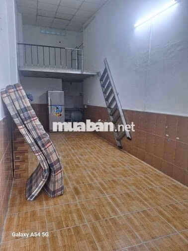 Riêng biệt như nhà nguyên căn DTSD 36m² trệt gác sân chung để xe vô tư
