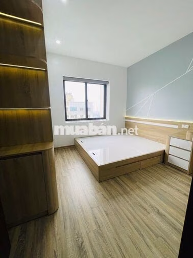 Chủ Nhà Chuyển Xuống Mặt Đất Cần Bán Căn 3 Phòng Ngủ Cao Cấp 