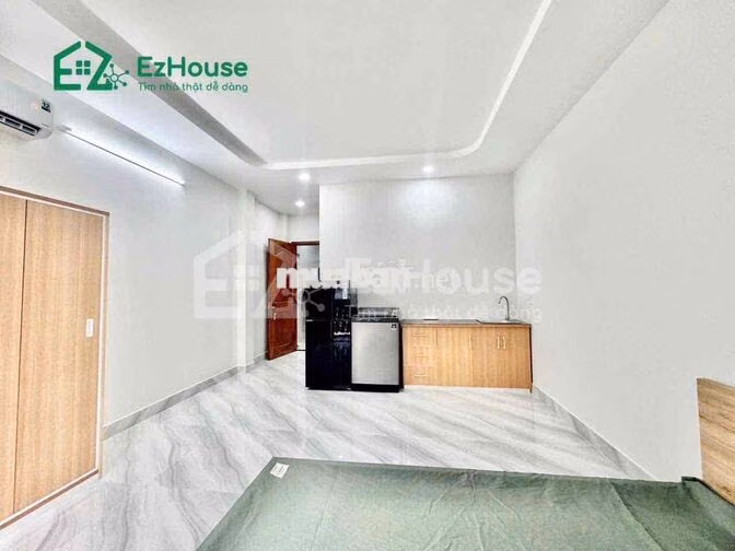 STUDIO CỬA SỔ TRỜI SIÊU RỘNG, THOÁNG MÁT, NGAY HƯƠNG LỘ2 GẦN BV BTÂN