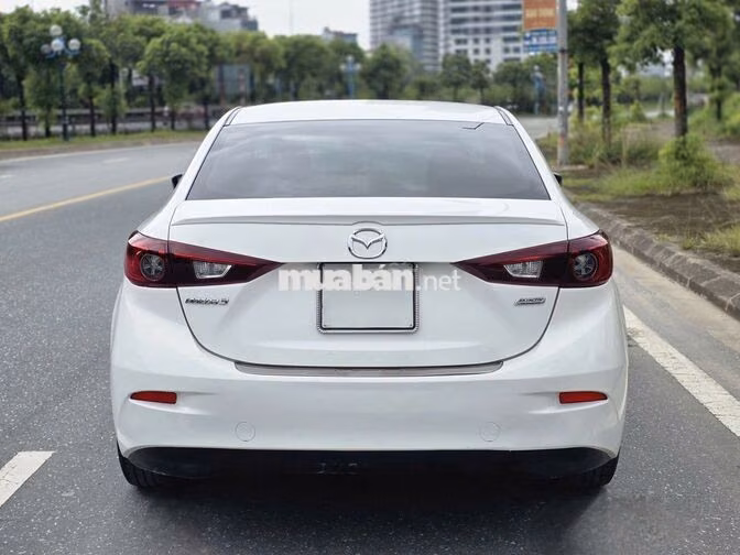 Mazda Mazda3 1.5L 2016 Trắng 90000 km