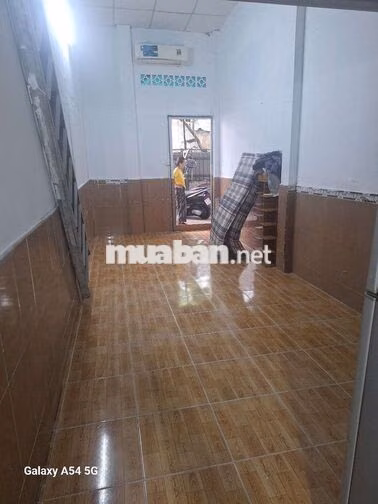 Riêng biệt như nhà nguyên căn DTSD 36m² trệt gác sân chung để xe vô tư