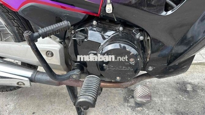 Honda Future 2 125cc Đỏ đen ( hỗ trợ góp )