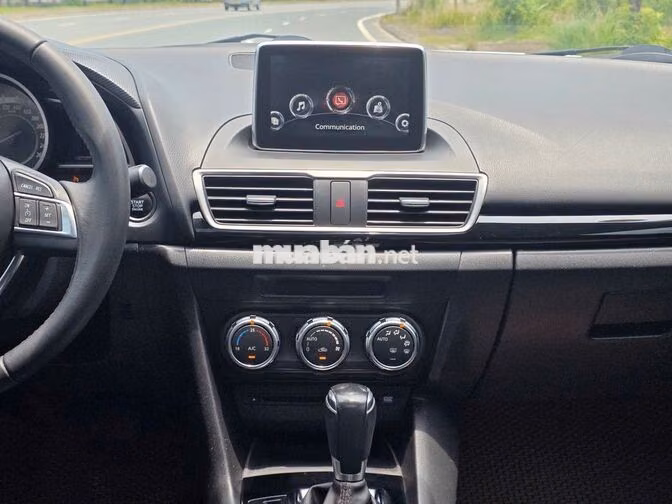 Mazda Mazda3 1.5L 2016 Trắng 90000 km