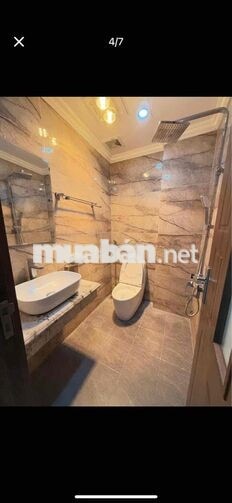 chính chủ cần bán nhà cổ điển A