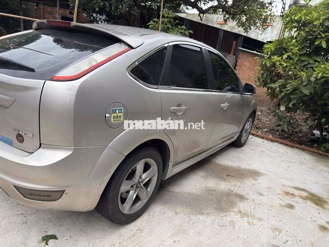 Ford Focus 2010, máy dầu sdt 6at vàng cát, zin