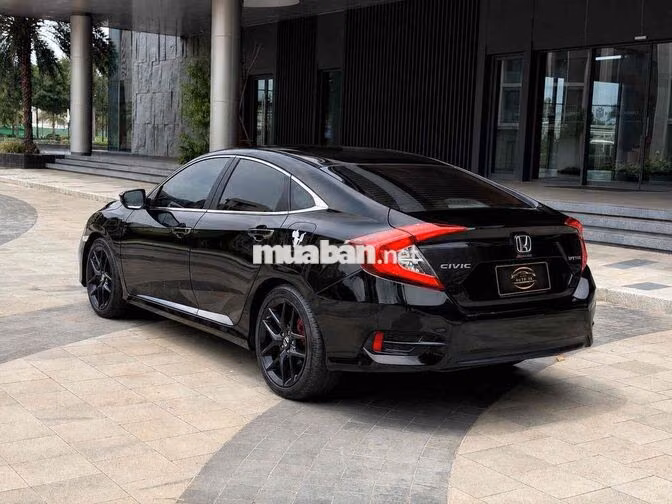 Honda Civic 1.8G 2019 full đồ chơi cực đẹp gầm êm