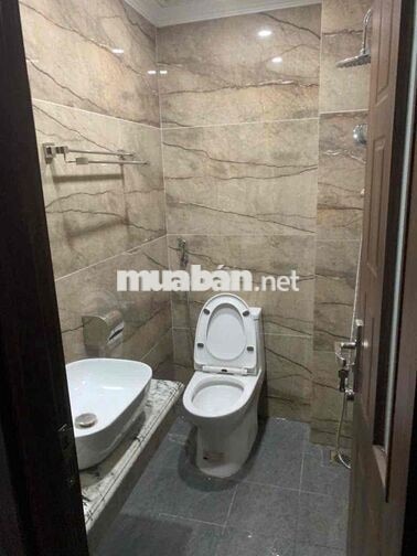 chính chủ cần bán nhà cổ điển A