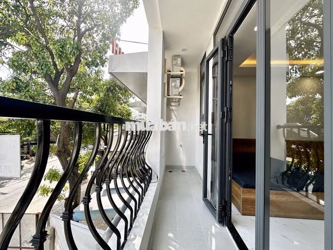 Studio ban công – Full NT, gần ĐH Văn Lang, HUTECH, tiện Q1, Q3