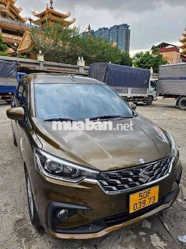 Suzuki Ertiga Hybrid Nâu