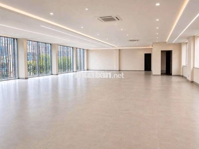 tòa vp góc 2 mặt tiền Cửu Long vs Lam Sơn, p2. dt. 20x25m  
