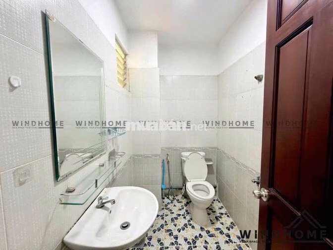 PHÒNG BAN CÔNG FULL NỘI THẤT KẾ BÊN UFM VÀ TDT RMIT TIỆN QUA UEH