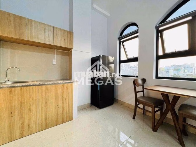 Duplex Mới Xây, Cửa Sổ Thoáng. Ngay Cổng Sau Văn Lang Cơ sở 3