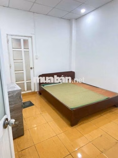NHÀ 3PN 2 LẦU CÁCH MẠNG THÁNG 8 Q.TÂN BÌNH– 4WC – NHÀ ĐẸP DỄ Ở