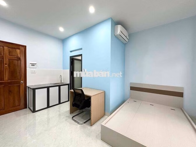 Khai Trương Căn Hộ Ban Công Full NT có MGR ngay Đồng Đen - Âu Cơ