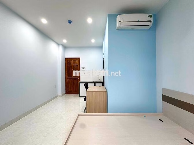Khai Trương Căn Hộ Ban Công Full NT có MGR ngay Đồng Đen - Âu Cơ