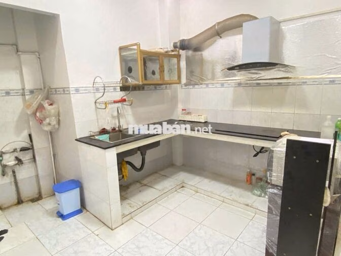 NHÀ 3PN 2 LẦU CÁCH MẠNG THÁNG 8 Q.TÂN BÌNH– 4WC – NHÀ ĐẸP DỄ Ở