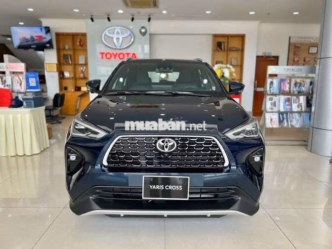 Toyota Yaris Cross 1.5 D-CVT 2026 - 599 Triệu