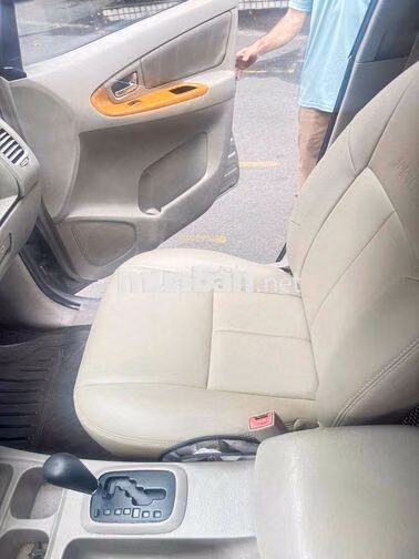 Toyota Innova-V 2010 Số tự động Bạc