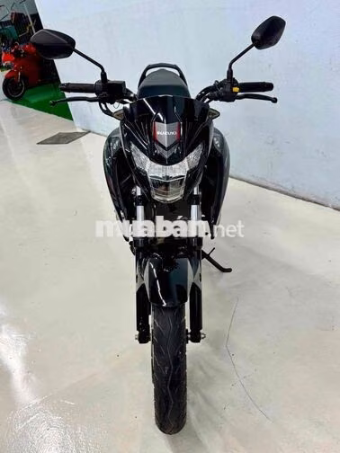 Suzuki Bandit 150 2000 km Đen