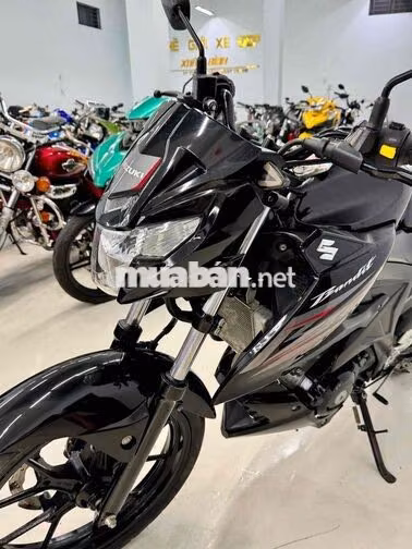 Suzuki Bandit 150 2000 km Đen