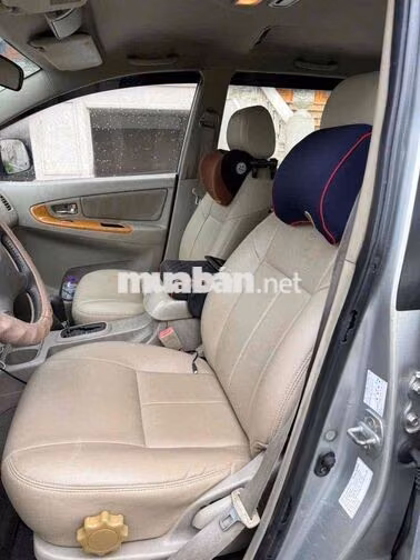 Toyota Innova-V 2010 Số tự động Bạc